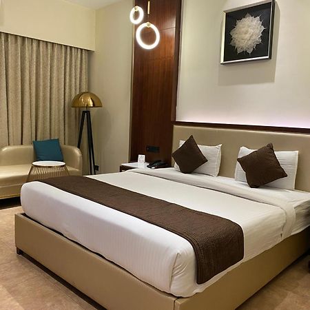 Hotel The Patricians Bilāspur Εξωτερικό φωτογραφία