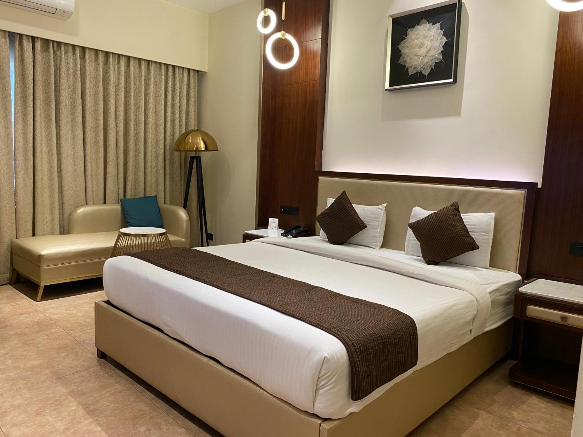 Hotel The Patricians Bilāspur Εξωτερικό φωτογραφία