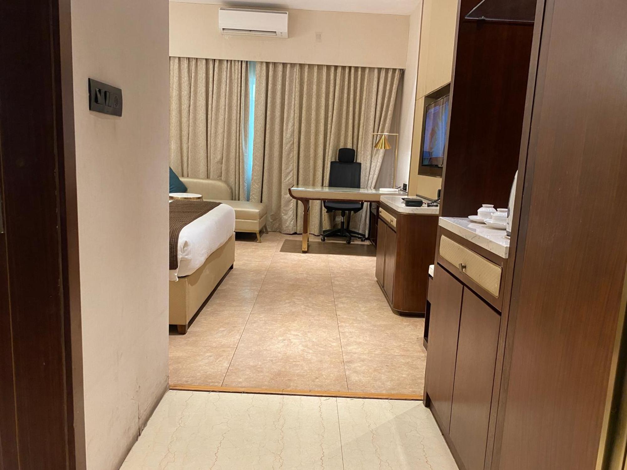 Hotel The Patricians Bilāspur Εξωτερικό φωτογραφία